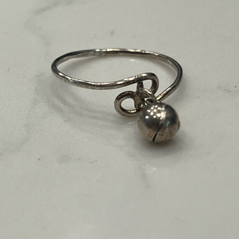 Elegant Silver Women's Ring With Bell